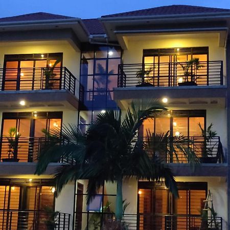 Kampala Suburbs Apartment ภายนอก รูปภาพ